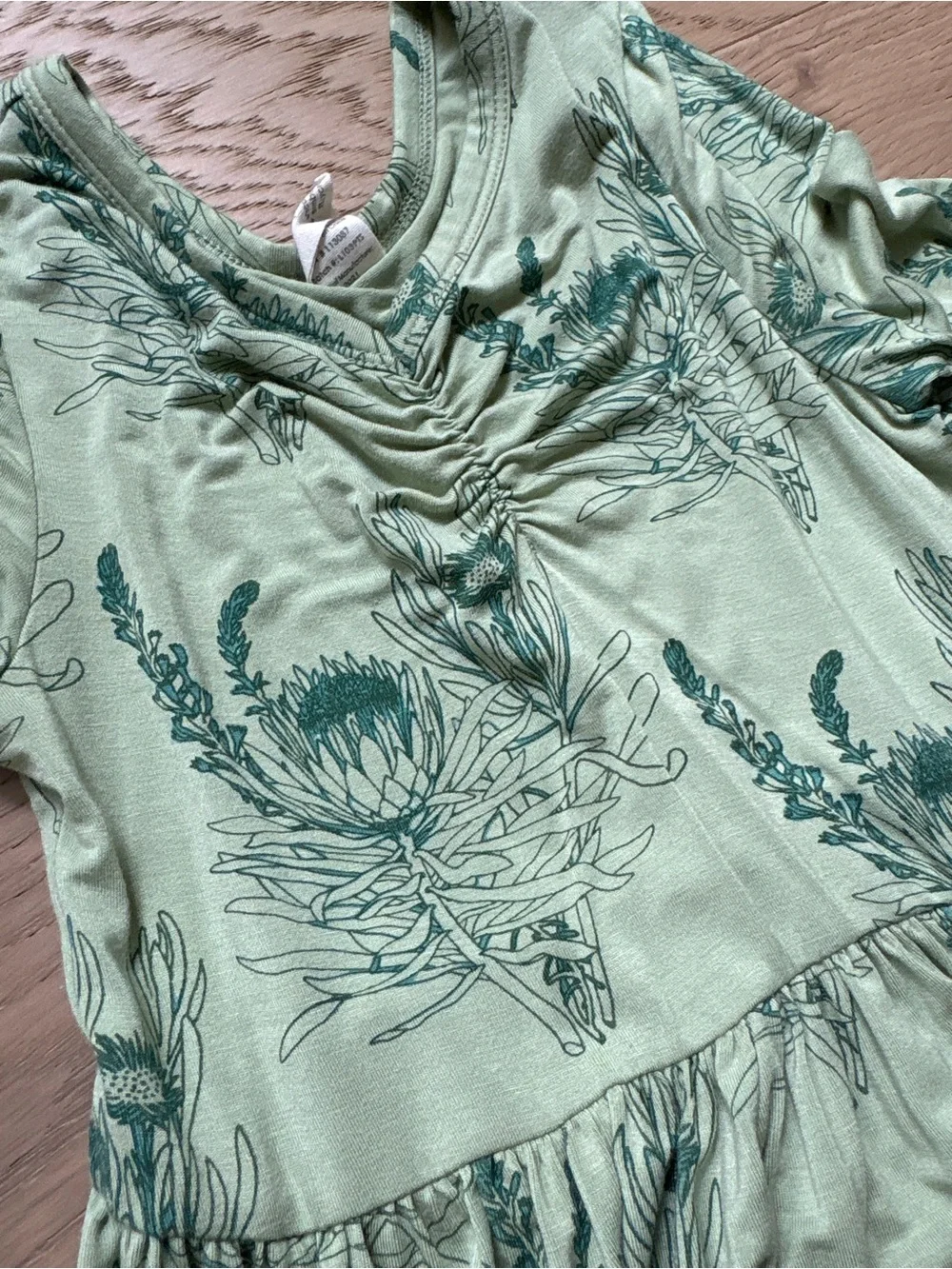 Kate Quinn bamboo dress 4T